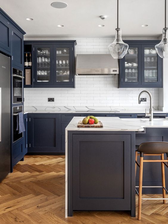 Kitchen Floor Tile Ideas With Dark Cabinets - Dark Cabinets with White Backsplash