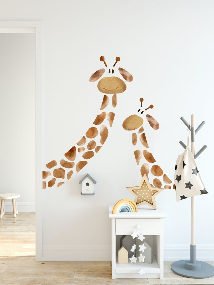 Kids Wall Decor - Cute Giraffe Wall Decor Art