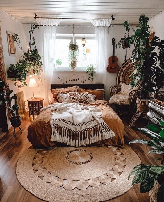 Boho Style Bedroom - Boho Style Bedroom Ideas for Small Rooms