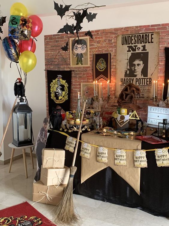 Harry Potter Decor for Adults - harry potter decorations party ideas