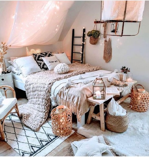 Modern Boho Bedroom - Inspire Chic Boho Bedroom Decor Ideas