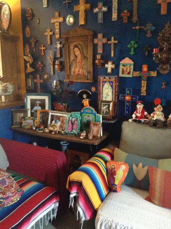 Traditional Mexican Home Decor - Mexican decor living room ideas