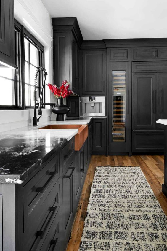 Black Kitchen Cabinets Ideas - Black kitchen cabinets small kitchen