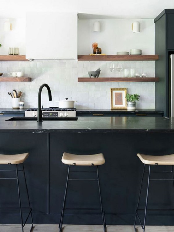 Black and White Kitchen Cabinet - White kitchen cabinets with black countertops