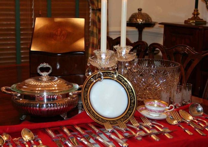 5 Occasions When a New Dinner Set Makes the Perfect Gift